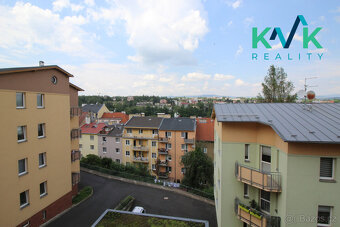 Pronájem bytu 4+1, 108 m², balkon, novostavba – Karlovy Vary - 13