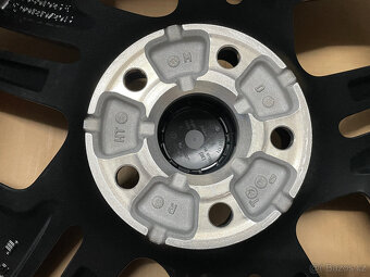 VW PASSAT B9, B8 LETNÍ ALU YORK 235/45/18 94W SEAL INSIDE - 13
