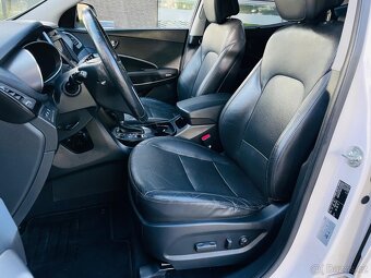 Hyundai Santa Fe 2.2CRDi 145KW 4x4 AUT VÝHŘEV KAMERA PREMIUM - 13