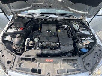 Mercedes Benz C180 - 13