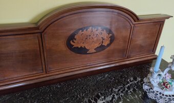 Starožitný nábytek-jídelna (intarzie, mramor,rozkládací stůl - 13