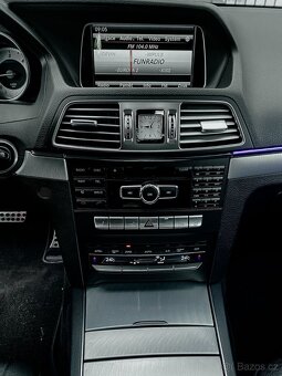 MERCEDES BENZ E 220 CDI AMG - LINE - 13