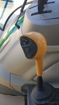 John deere 5115M - 13