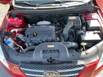 Kia Ceed 1.6i 93kW 2009 - 13