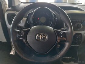 Toyota Aygo 1,0 2.MAJ,SERVISKA,KLIMATIZACE - 13