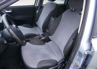 Fiat Stilo 1.6i benzín manuál 77 kw - 13