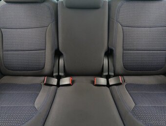 Škoda Yeti 2.0 TDI, 2012, 130 031 km - 13