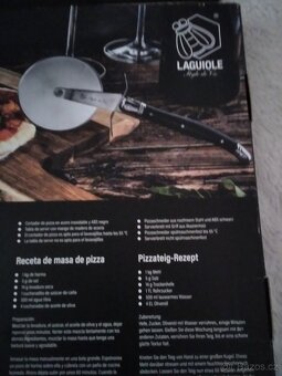 KRÁJEČ NA PIZZU s akáciovým prkénkem, Laguiole Premium Line - 13