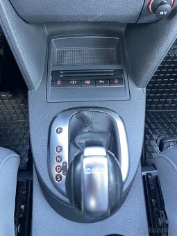 VW Touran Highline 2.0TDi DSG - 13