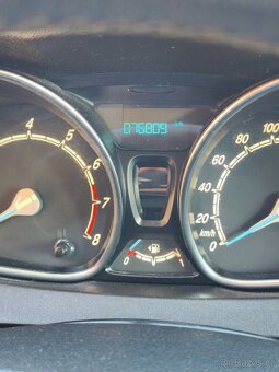 Ford Fiesta 2016 1.2 60Kw benzín původ ČR - 13