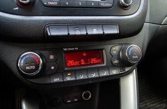 Kia Ceed SW 1.6 GDI - 13