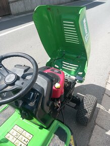Prodám zahradní traktor MTD ( Master Cut ) 12.5Hp - 13