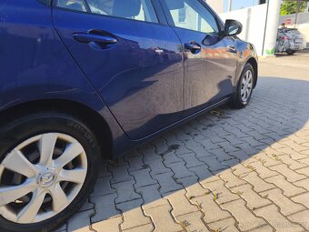 Mazda 3 1.6i - 13