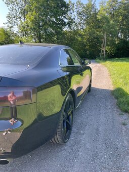 Audi A5 3.0 TDI Coupé Quattro S-Line – Spolehlivý dálkař - 13