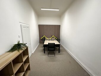 Kancelář v srdci prestižní čtvrti Karlín - 13