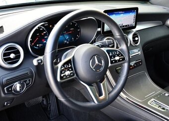 Mercedes-Benz GLC 300d 4M AMG K360°MASÁŽ PANO - 13