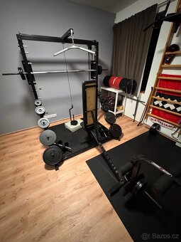 Multipress s horní a střední kladkou + 182kg závaží - 13