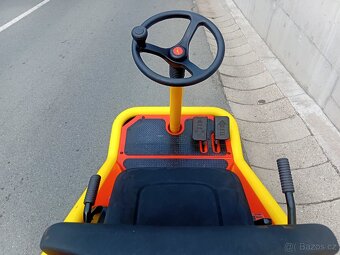 Prodám zahradní traktor Rider Outils-wolf 13Hp Honda Hydro - 13