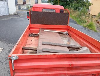 Mitsubishi Fuso - 13