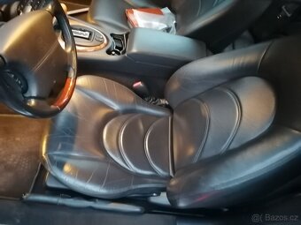 JAGUAR XK8 4,0 209kw 11/2000 - 13