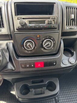 Citroen Jumper 2.2 Blue HDi Hydr. čelo 2021 - 13