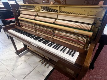 Akustické piano Yamaha P116, made in England, záruka 5 let. - 13