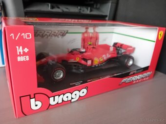 Bugatti  a  Ferrari    1:18  Burago - 13
