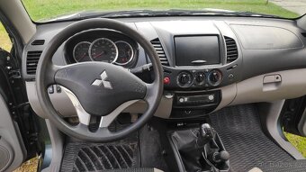 Mitsubishi L200, 1.majitel koupeno v ČR , PRAVIDELNÝ SERVIS - 13