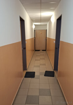 Pronájem novostavby bytu 2kk v Kuřimi ul.Metelkova + parkov - 13