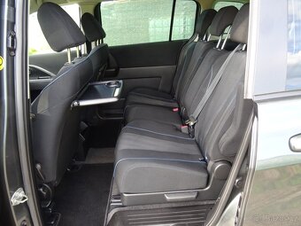 Mazda 5 1,6 MZR-CD 7 míst, nyní po servisu, velice pěkná - 13