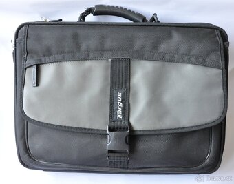 Sony Vaio PCG-8141M - 18,4" - 13