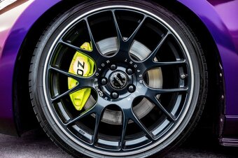 Nissan 370z Cabrio - 13