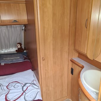 Karavan hobby 560 - 13