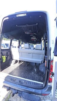 Crafter 2.5 TDi 100KW L2H2 9 míst klima 310 000km - 13