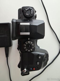 Olympus OM-D E-M1X tělo - 13