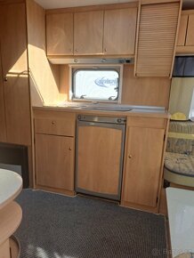 Karavan - BÜRSTNER VENTANA UOPLYST 530 TK, 2002, č. 0132 - 13