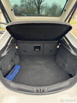 Ford Mondeo MK5, 2,0 TDCI 110 kW, MANUÁL - 13