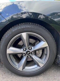 Ford Mustang, 3.7, V6, manuál - 13