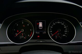 Volkswagen Passat 2.0 TDI 110 kW, 2020 – krásný stav, IQ.LIG - 13