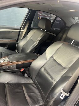 Bmw e66 750i - 13