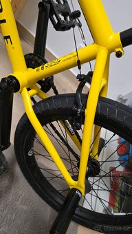 Kolo BMX 20 " WETHEPEOPLE žluté - 13