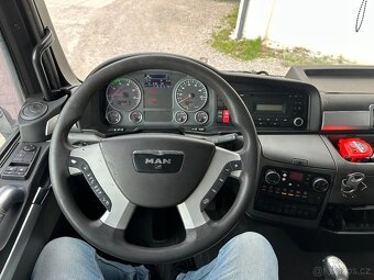 MAN TGX 24.480 6X2 3x SHRNOVAČKA EURO 5 - 13