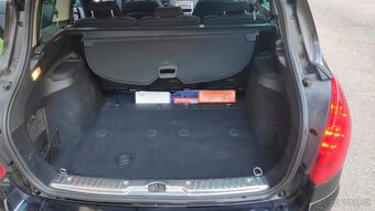 Peugeot 308 SW 1,6 HDi 80kw 7 míst - 13
