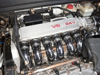 Alfa Romeo GT 3.2 V6 BUSSO - 148.500 km - 13
