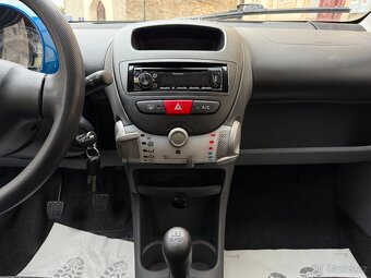 Toyota Aygo 1.0i 50kw koup.ČR Klima nová STK Serviska - 13