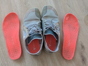 Světle modré barefootové boty Vivobarefoot (vel. 39) - 13