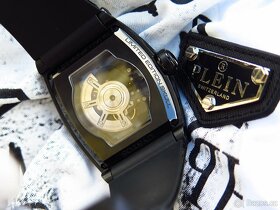 Cvstos, model JET LINER SKULL GT, originál hodinky - 13