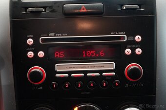 Suzuki Grand Vitara 2.0i benzín 103kw - 13