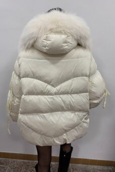 Dámská péřová bunda s pravou liščí kožešinou - 13