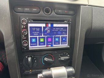 Ford Mustang 4,6 GT - 13